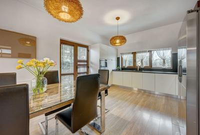 Casă individuală cu 5 camere cu Canalizare în Central - 29