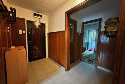 Inel II - Eliberarii, apartament 3 camere, etaj 3, mobilat/utilat. Inel II - Eliberarii, apartament 3 camere, etaj 3, mobilat/utilat. - 3