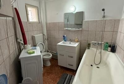 Apartament cu 3 camere decomandat în Păcurari - 6