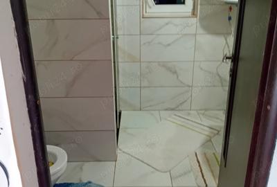 Casă cu 5 camere în Stoișești - 9