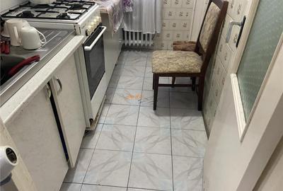 Apartament 3 camere , zona cartier Sud , decomandat, 54 mp - 5