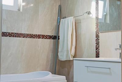 De vanzare garsoniera , zona REZIDEN?IALA Centrala tip Apartament,55mp De vanzare garsoniera , zona REZIDEN?IALA Centrala tip Apartament,55mp - 8