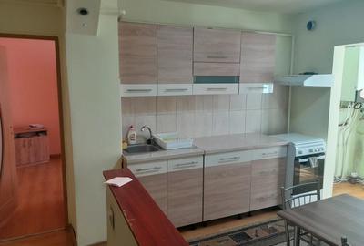 Apartament cu 2 camere decomandat în Central - 2