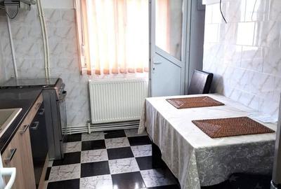 Apartament cu 2 camere decomandat în Broșteni - 4