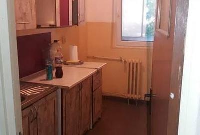 Garsonieră decomandată în Vitan - 4