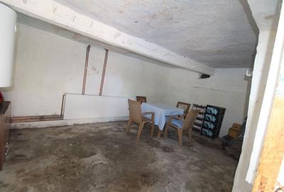 Casă cu teren 2122 m²,  utilități gaze+apă, Godinești - 6