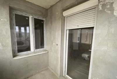 Apartament cu 3 camere semidecomandat în Cugir - 2