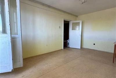Apartament 2 camere, situat central- zona Tomis Nord - 8