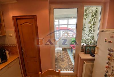 Apartament cu 4 camere decomandat, mobilat în Hotvon - 10