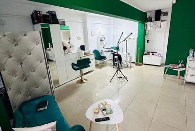 Spațiu comercial, de 30 mp, în Central - 3