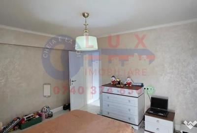 Apartament cu 3 camere decomandat în Babadag - 8