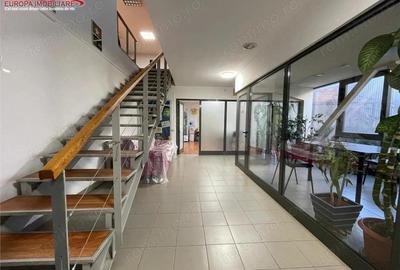 Spațiu comercial, de 2,000 mp, în Vest - 1