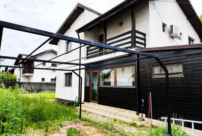 Vanzare Casa sat Bacu com Joita 120mp utili P+1E+Pod teren 330mp
