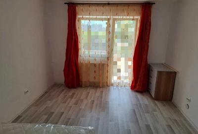 Apartament cu o camera, etajul 3/4 zona Garii - 2