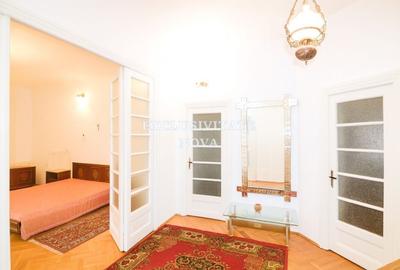 Vila individuala interbelica curte garaj intre Dacia si Stefan cel Mare - 2