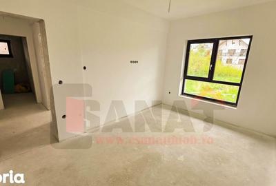 Apartament cu 3 camere în Central - 1