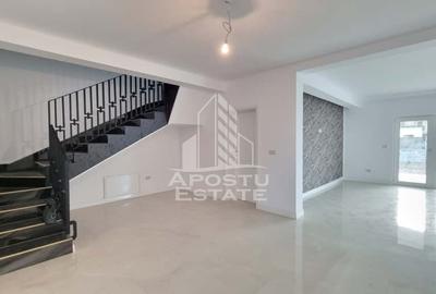 Duplex cu 4 camere cu Canalizare în Dumbrăvița - 1