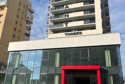 Apartament cu 3 camere decomandat în Nicolina - 4