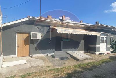 DE VANZARE Casa Oras Budesti/Jud Calarasi in zona Centrala - 12