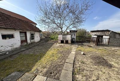 Casă cu 2 camere în Dorolț - 1