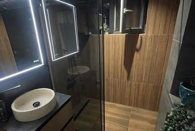 Apartament cu 3 camere decomandat în Gării