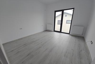 Casă cu 4 camere cu Teren 220 Mp în Berceni - 6