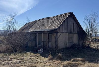 Casă cu 4 camere în Central - 2