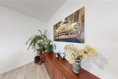 Pe 2 niveluri, Penthouse modern la bulevard, parcare si boxa, Tractorul  Nou, Br - 21