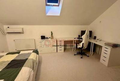 Casă cu 5 camere în Central