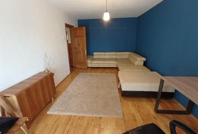 Apartament cu 4 camere decomandat, mobilat în Nicolina - 1