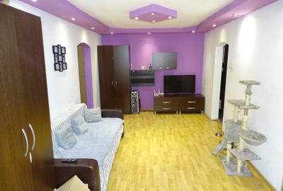 Apartament zona Harmanului etaj 3 mobilat utilat