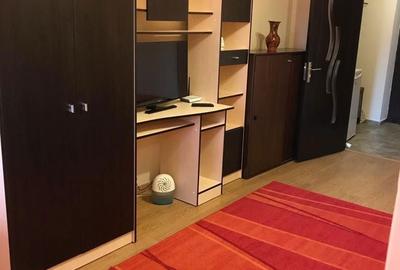 Garsonieră decomandată în Independenței - 3