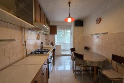 Apartament 4 camere decomandat, 78 mp utili + balcon 12 mp, etaj 1 Deva, B-dul Decebal - 10