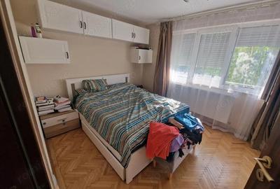 Apartament cu 4 camere decomandat în Central - 10