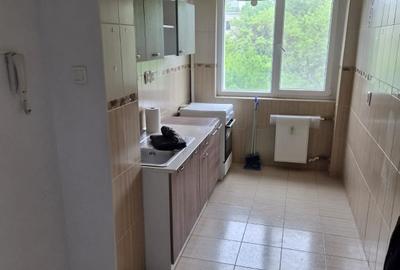Apartament cu 3 camere semidecomandat în Alexandru Obregia - 10