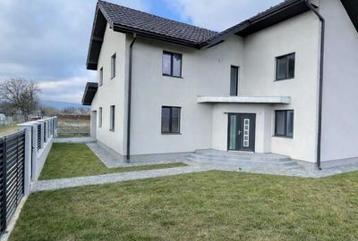 Casă cu 4 camere cu Teren 700 Mp în Gilău - 8