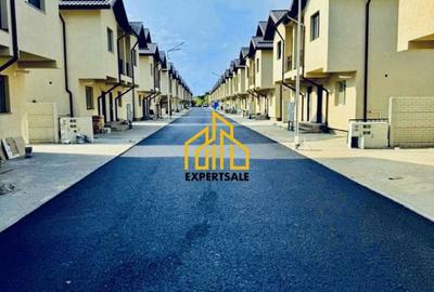 Casă cu 4 camere cu Teren 250 Mp în Central