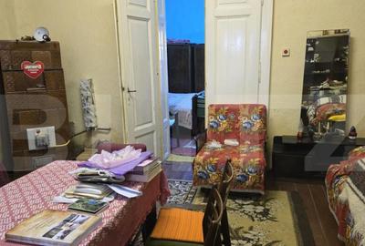 Casa de vanzare, 6 camere, 137 mp, teren 579 mp, zona semice - 18