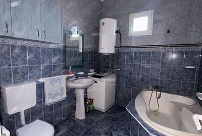 Casă cu 4 camere în Tileagd