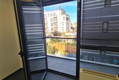 Birou, de 32 mp, în Calea Călărașilor - 8