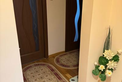 Apartament cu 3 camere decomandat în Central - 1