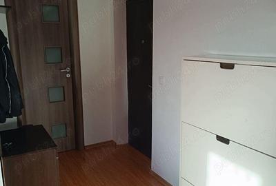 Apartament cu 3 camere nedecomandat, mobilat în Popești-Leordeni