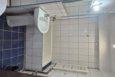 Apartament cu 2 camere decomandat în Micro IV - 4