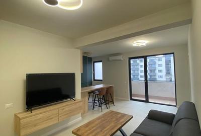 Apartament cu 3 camere semidecomandat în Micro 16 - 17