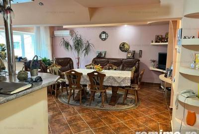 Apartament cu 3 camere decomandat în Dorobanți