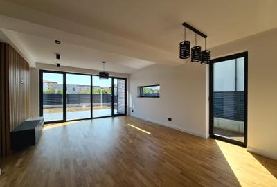 Imobil de exceptie, zona foarte buna. Prima inchiriere. Semimobilat, utilat. - 5