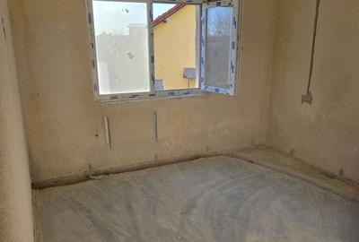 Apartament cu 3 camere decomandat în Exterior Vest - 5