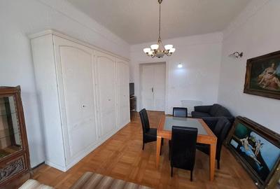 Apartament cu 2 camere decomandat în Central - 3