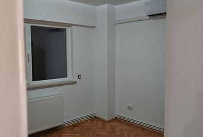Apartament cu 2 camere decomandat în Cartierul Traian - 5