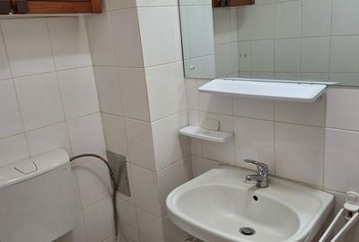 Apartament cu 3 camere decomandat în Republicii - 2